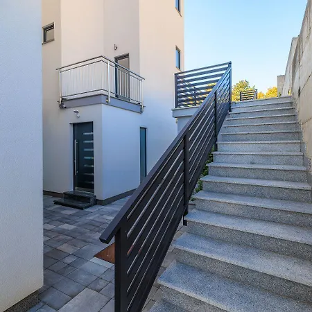 Romantisches Studio-apartment Mit Traumhaften Meerblick Apartmán