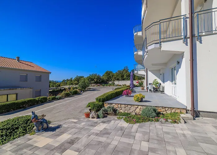 Romantisches Studio-apartment Mit Traumhaften Meerblick